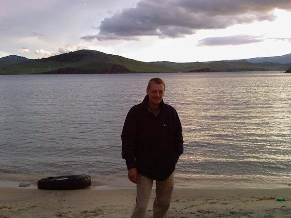 Игорь Антропов