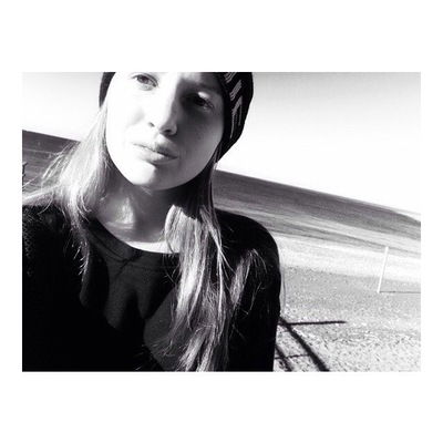 Арина Риккерт