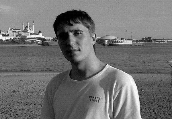 Максим Козлов