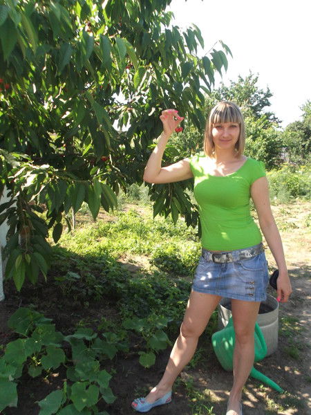 Юля Брюховец