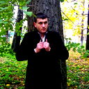 Александр Петров