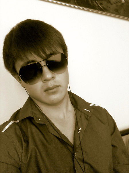 Адилет Жалмухамбет