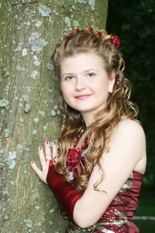 Оля Подлесная