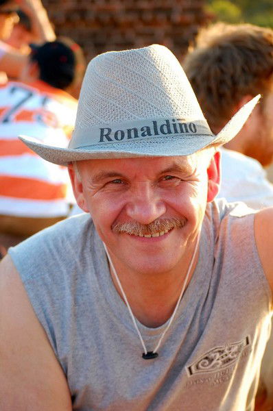 Неизвестно Неизвестно