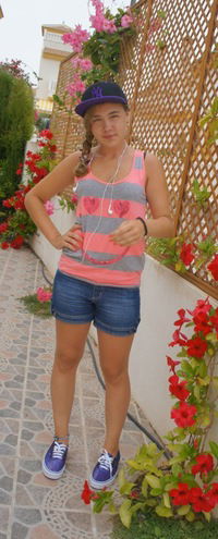 Лёна Агапова