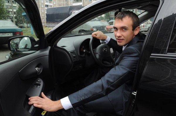 Сергей Белугин