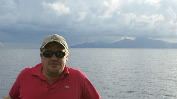 Олег Топалов