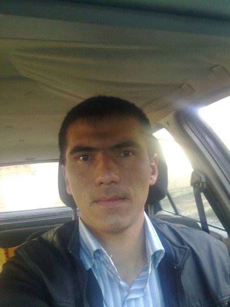 Акмал Азизов