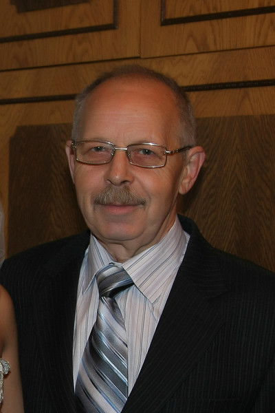 Владислав Иванов