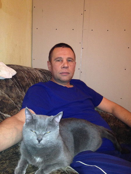 Михаил Попов