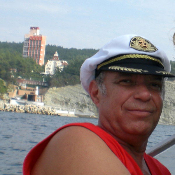 Олег Черных