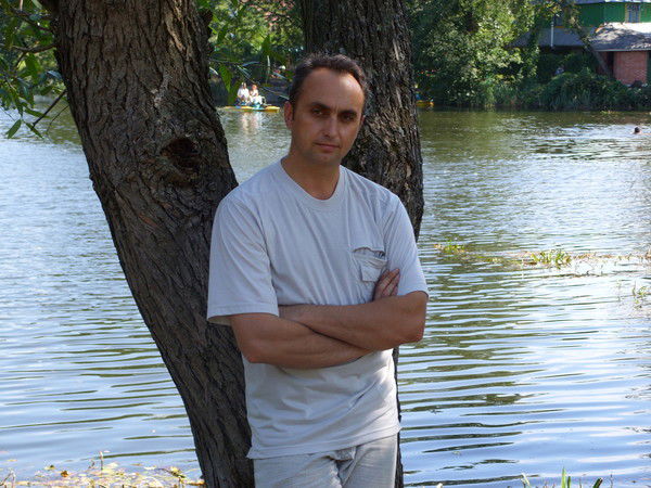 Александр Хунашвили