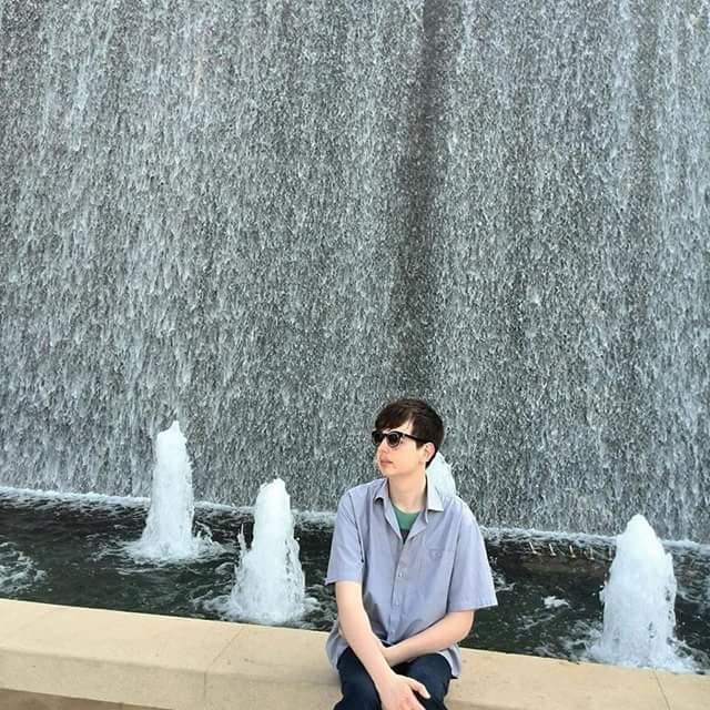 Александр Грушенков