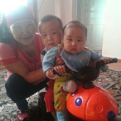 Жолдас Избастов