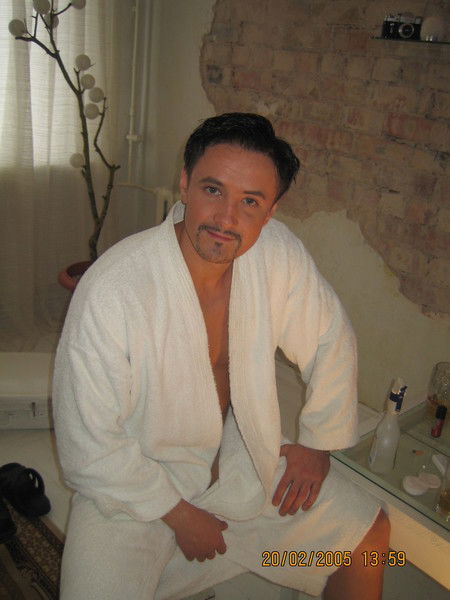 Денис Поповс