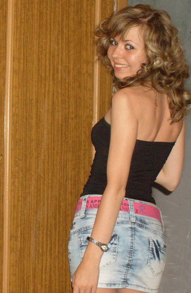 Елена Канова