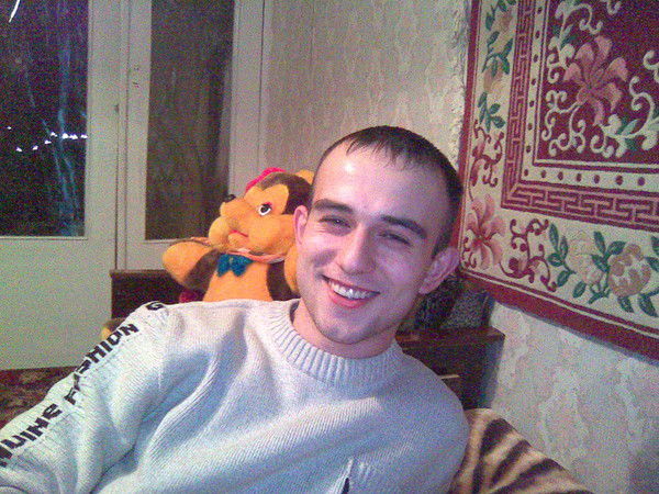 Макс Гулуев