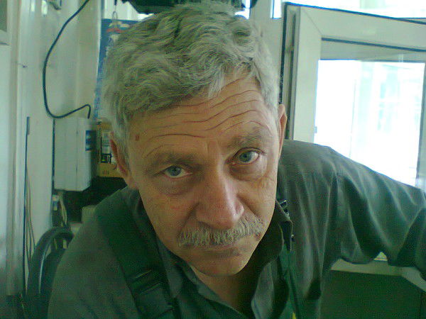 Игорь Макаров