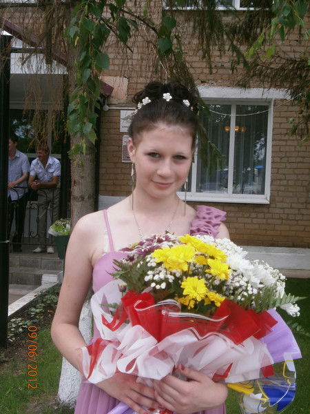 *оленька* *шиховцова*