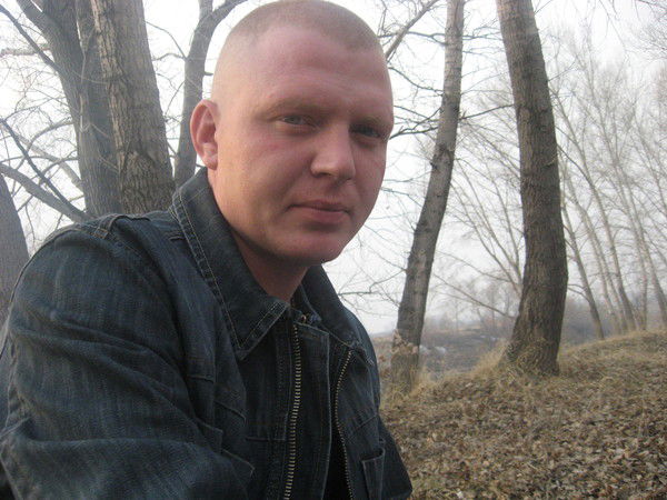 Олег Фролов