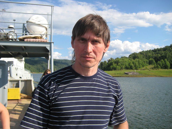 Владимир Комалов