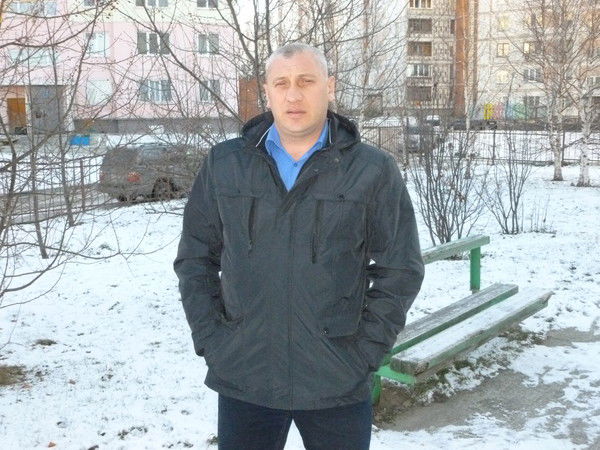 Игорь Пахомов