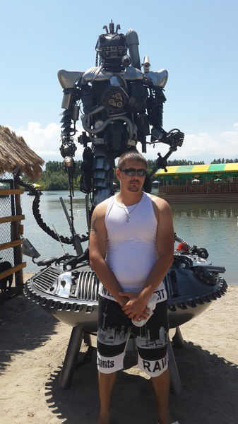 Алексей Лавров