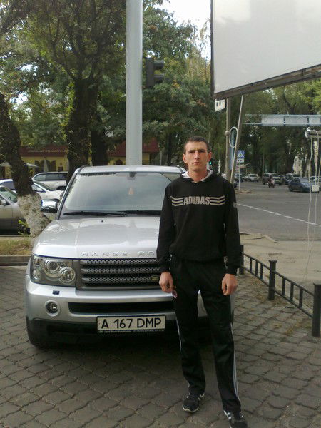 Виталий Пешков