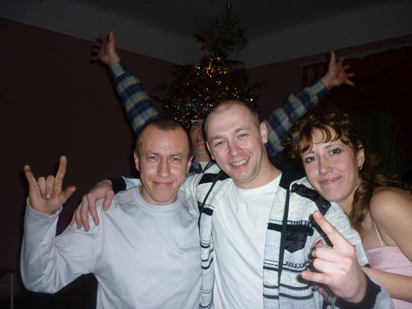 Санёк Горновой