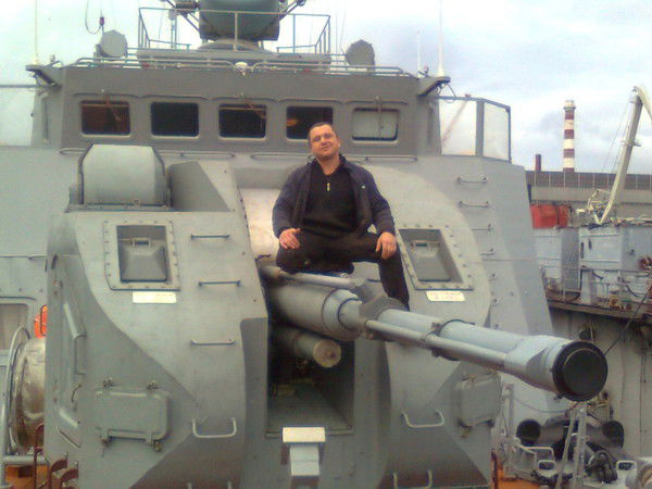 Влад Коломоец