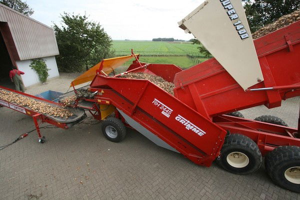 С. С. Иванов