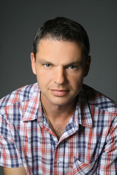 Александр Азаров