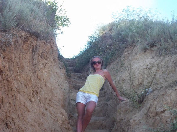 Юля Николышак