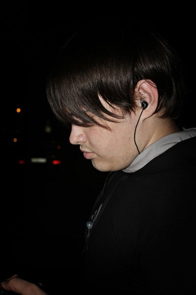 Леонид Костров