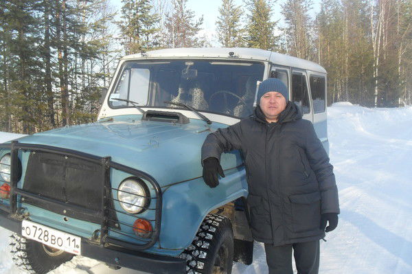 Василий Хозяинов