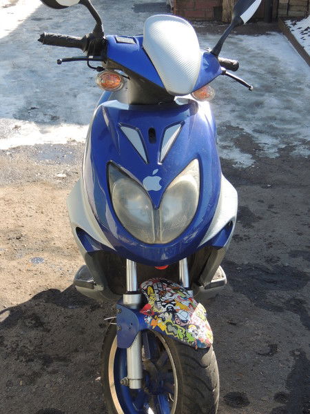 Сева Свеженцев