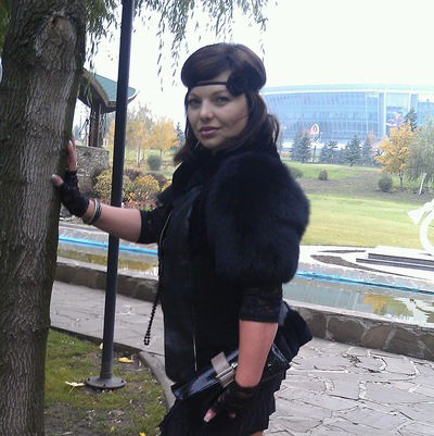 Елена Жолобова