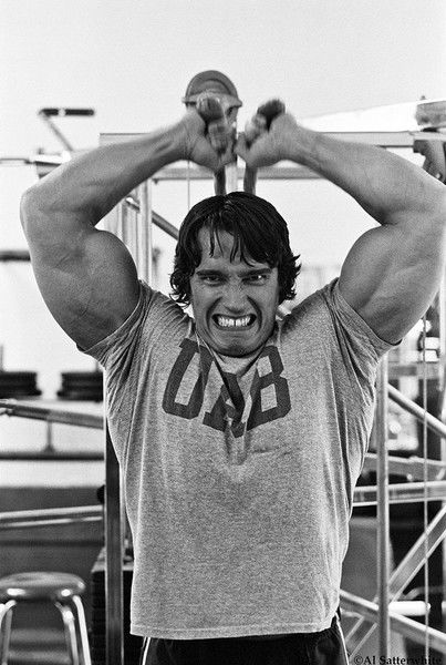 Тахир Избакиев