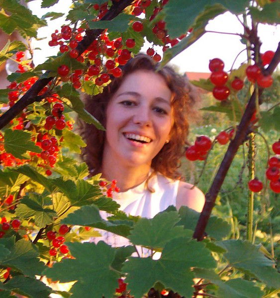 Алена Роштова