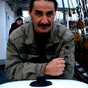 Ровшан Халматов