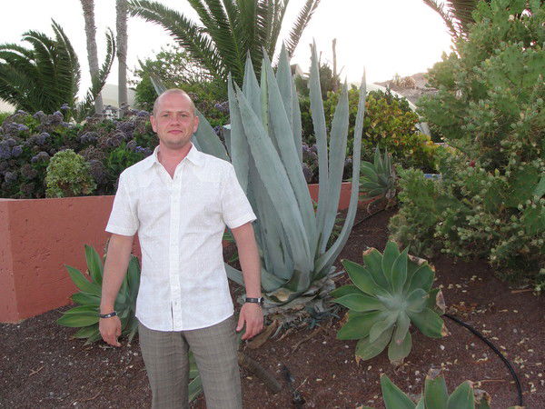 Алекс Гужаковскй