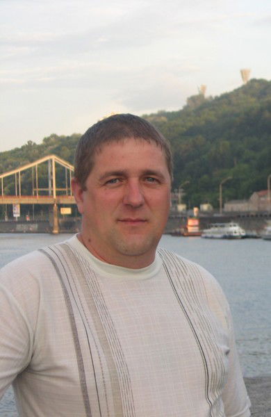 Андрей Толстолык