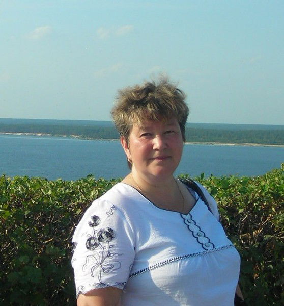 Нина Воронова