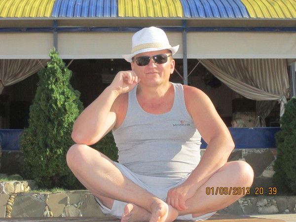 Гончаров Олег