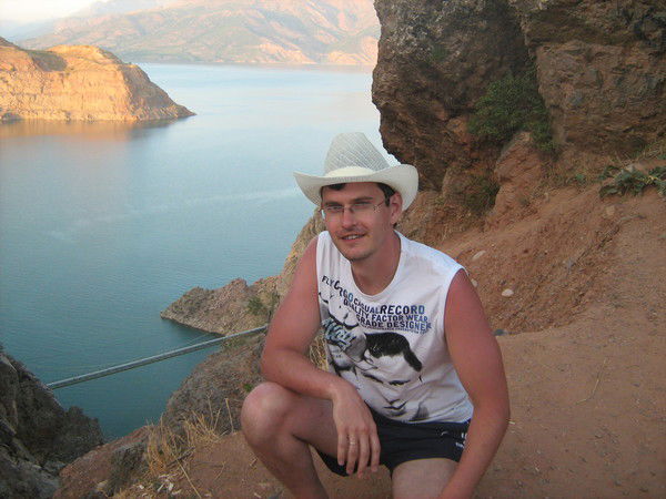 Павел Воронин