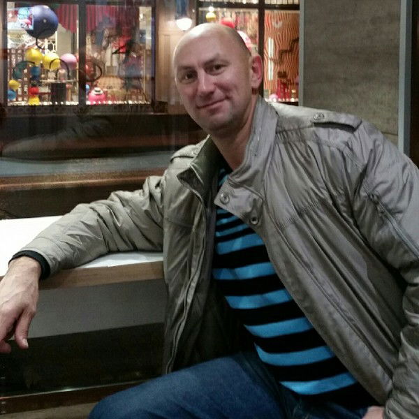 Михаил Макеев