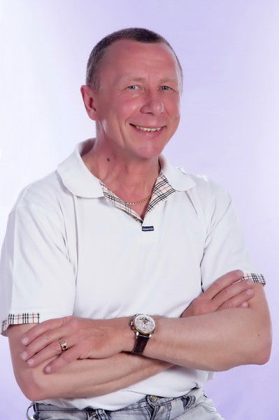 Александр Максимов