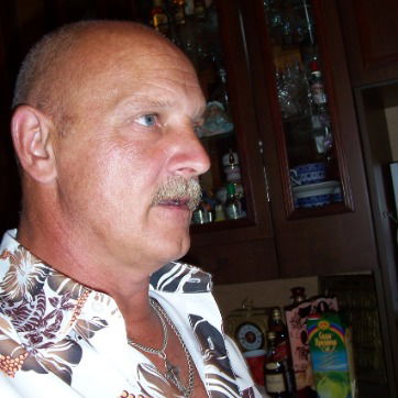 Владимир Пустяков