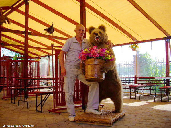 Леон Колянович