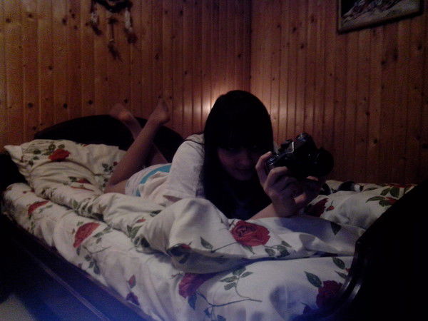 *** Bella *** ***********